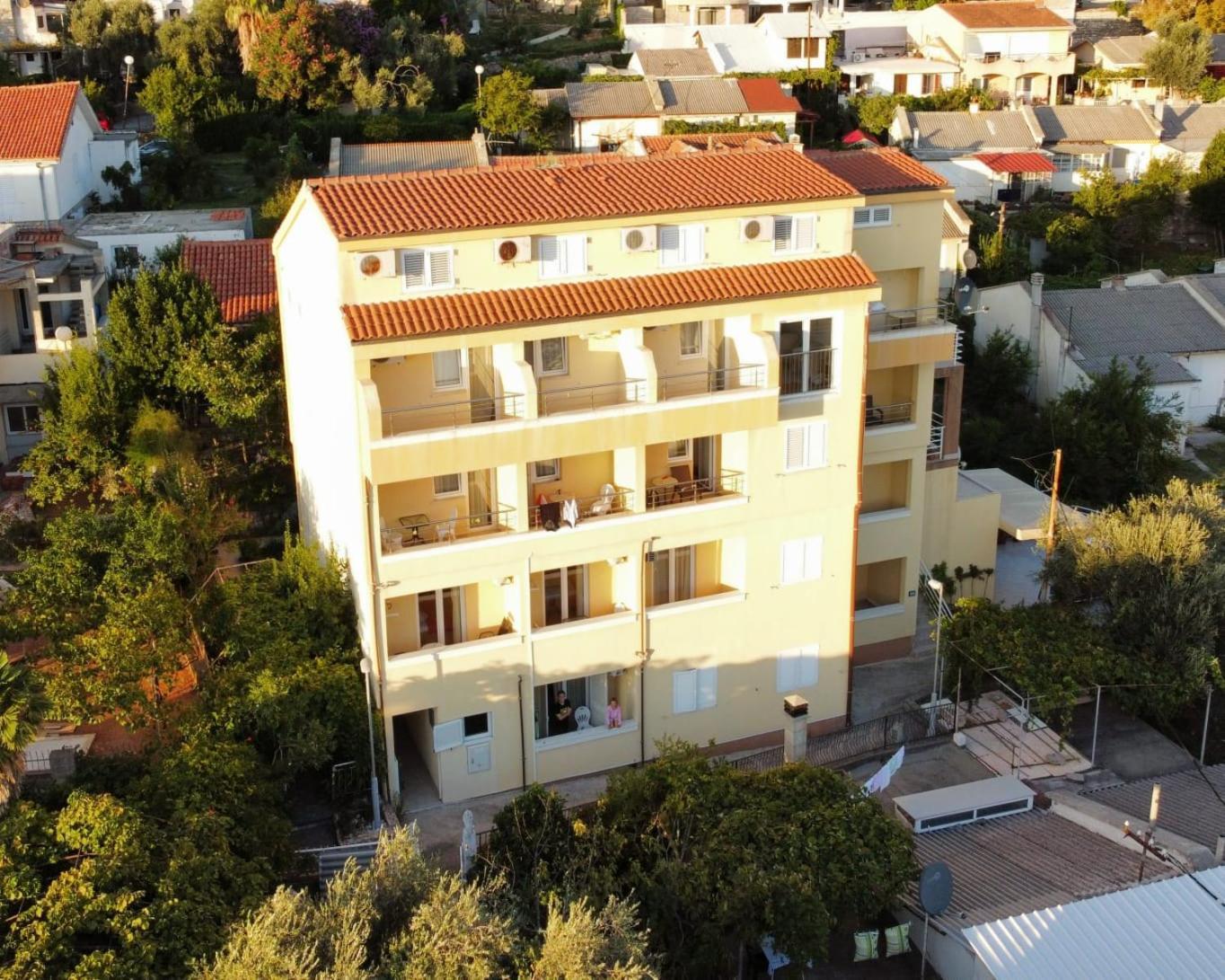 Vila Lena Petrovac na moru Exterior foto